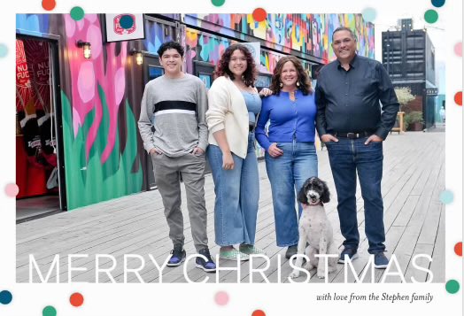 jasonstephensj's tweet photo. This is certainly a joyous time to be at home with friends and loved ones. On behalf The Stephen family, I want to wish you and your family a healthy and happy holiday season. Merry Christmas to all of you and may you enjoy a Safe and Happy Season !!! https://t.co/BwA96nLhmv