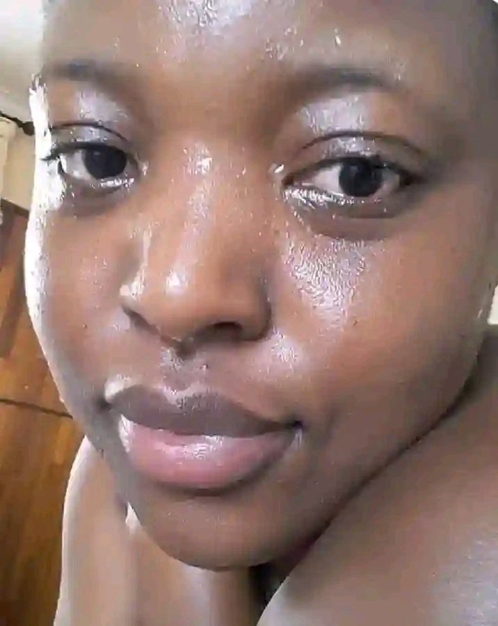 AtwoliiYa's tweet image. Only legends will remember this woman