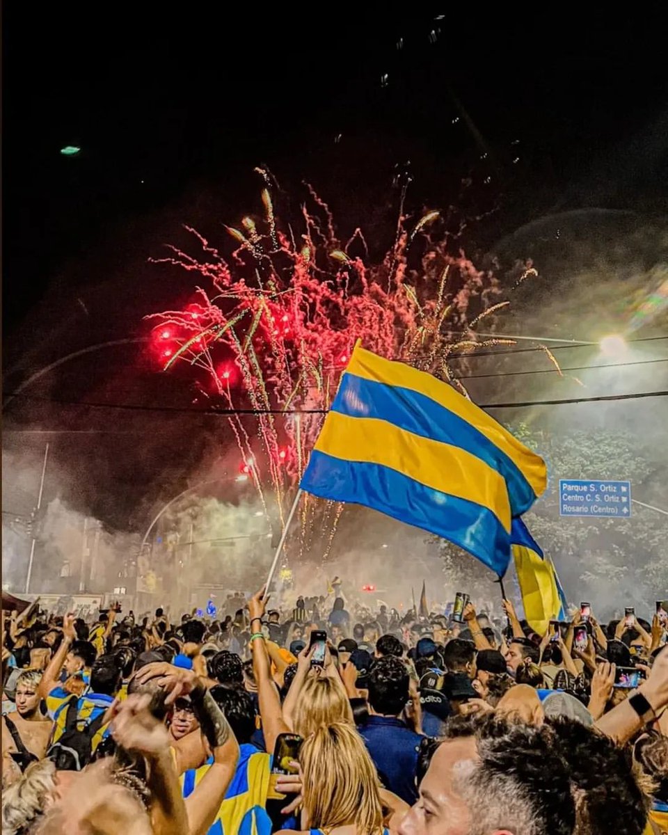Ultramaniatics's tweet photo. Rosario Central 134th anniversary celebration
🇦🇷 24.12 https://t.co/oJgp7b5xuw