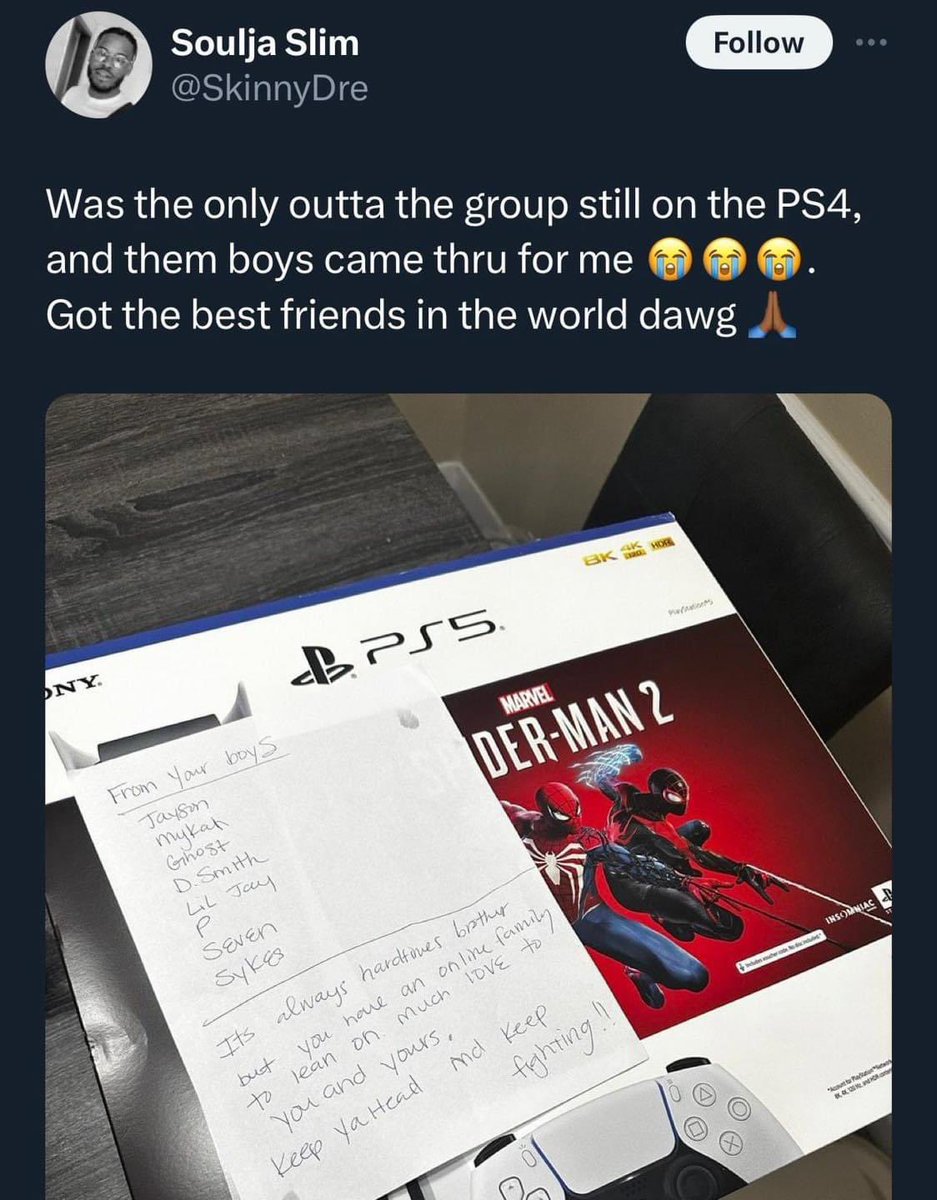 PwnagraphicX's tweet photo. @NamjaSaeki @Bkwhiss not gonna tag everyone but this reminded me of y’all. Love you guys! https://t.co/e6SY5IyLJ7
