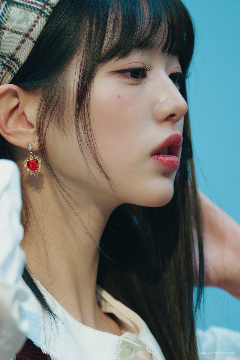 231224 #IVEMINE 팬싸인회

예술

#Eitherway #OfftheRecord #Baddie 

#IZONE #IVE #아이즈원 #아이브 #원영 #장원영 #ウォニョン #WONYOUNG #JANGWONYOUNG #갓기