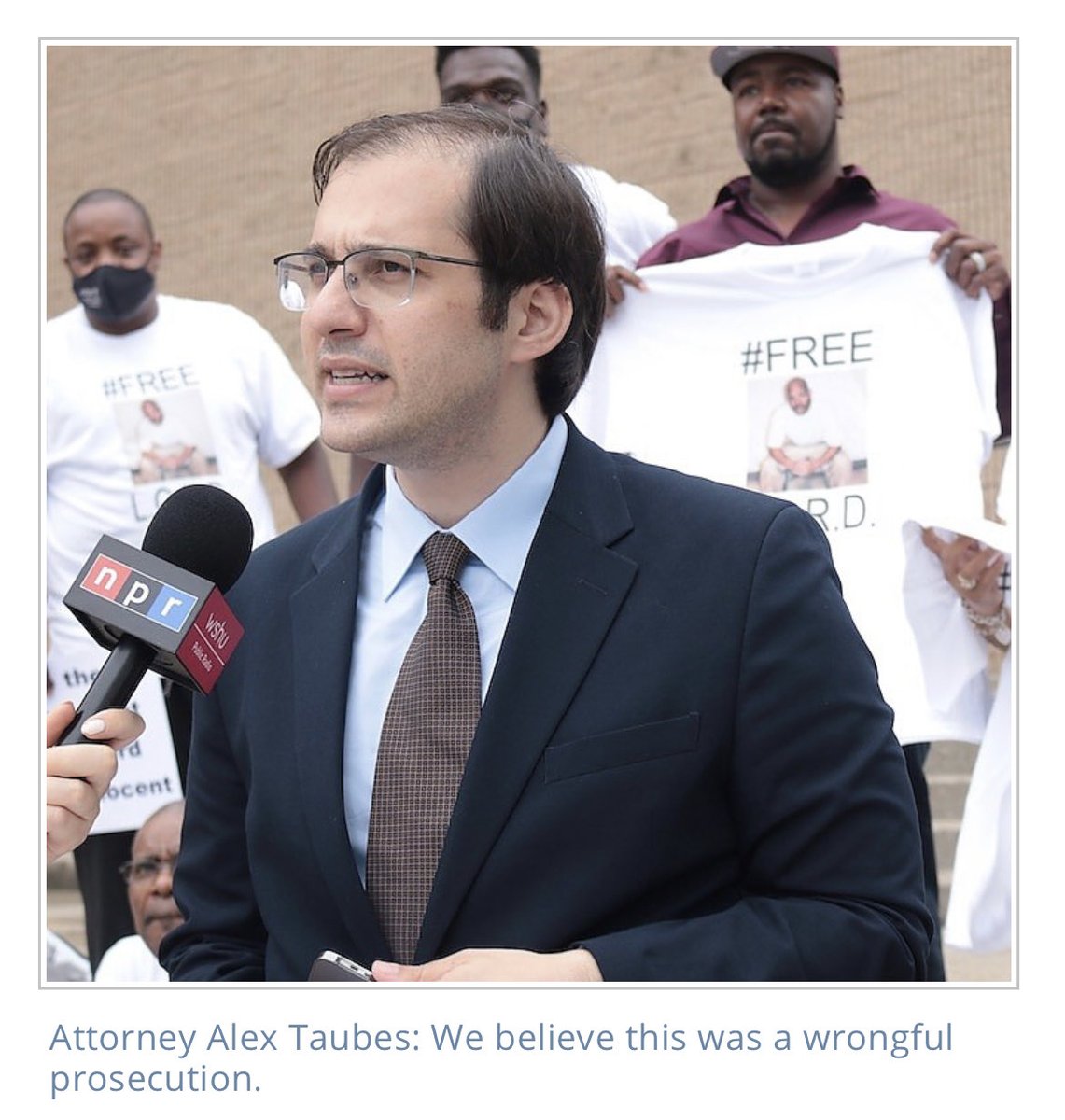 alextt's tweet photo. Gaylord “LORD—Life of a Resilient Dude” Salters in the span of three years:
2021: he organizes a #freeLORD protest at the NHPD while in a prison cell
2022: #LORDfree after a New Haven judge took years off his sentence 
2023: LORD is named New Havener of the Year by @newhavenindy https://t.co/Dg09sA6QPE
