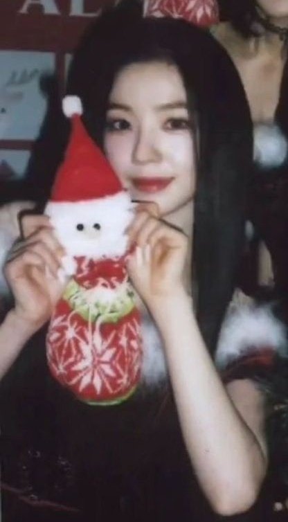 irene pics tweet media