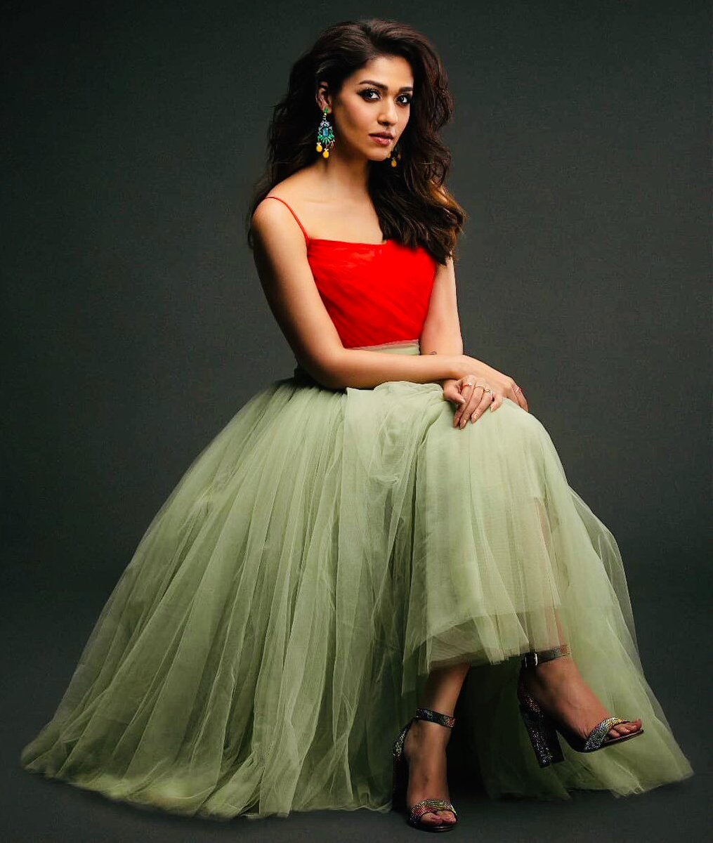 ntharadevotee's tweet photo. #20YearsOfNayanism❤👑
Thalaivi ❤🔥Forever 💯
#Nayanthara https://t.co/qO3kIIndBD