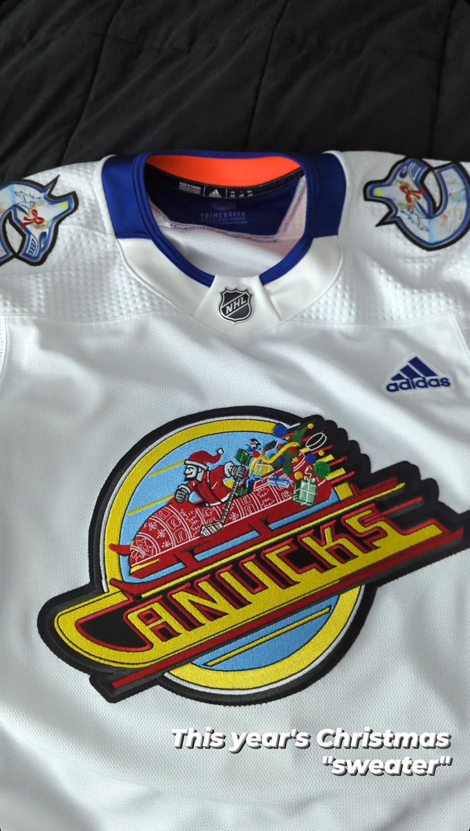 . @icethetics the Canucks Christmas “pre-game” sweaters from last night