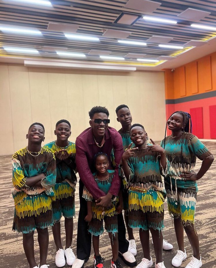 TrappishMusic's tweet photo. Ish Kevin for TEDxKigali Ft Sherrie Silver and Ghetto Kids
It was a good day🤩
#tedxkigali #tedxcountdown https://t.co/c5Gu7dEuzn