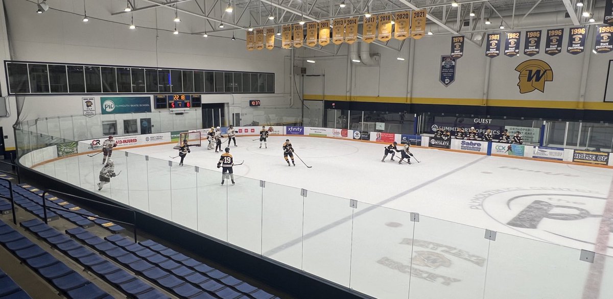 A great showing for the Trojan Alumni Game!  #WayzataWay