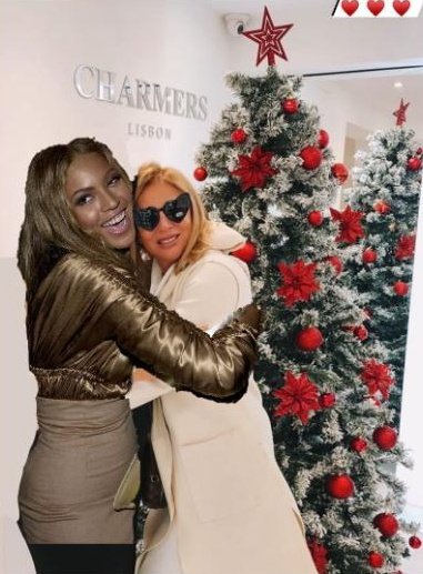 guidasgone's tweet photo. merry...me?... oh.. XMAS 🎄💓 feliz natal a todes anjes acervers https://t.co/klntfPFlep