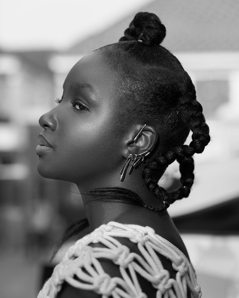 officialsaskay's tweet photo. 2023 

A year I got sad, happy, heartbroken, in love, depressed, hopeful, broke, rich but best of all, a year I found myself. https://t.co/XQabGCFJ0L