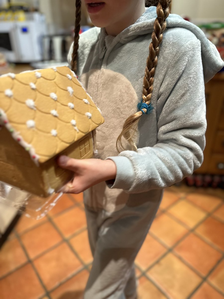 CurlyClare74's tweet photo. Thank you so much @asda the plastic tray to hold our gingerbread house together is genius and has made building this so much more enjoyable this year - well done @MichaelBuble I’m sure this was your handy work! https://t.co/JovuSYRhxR
