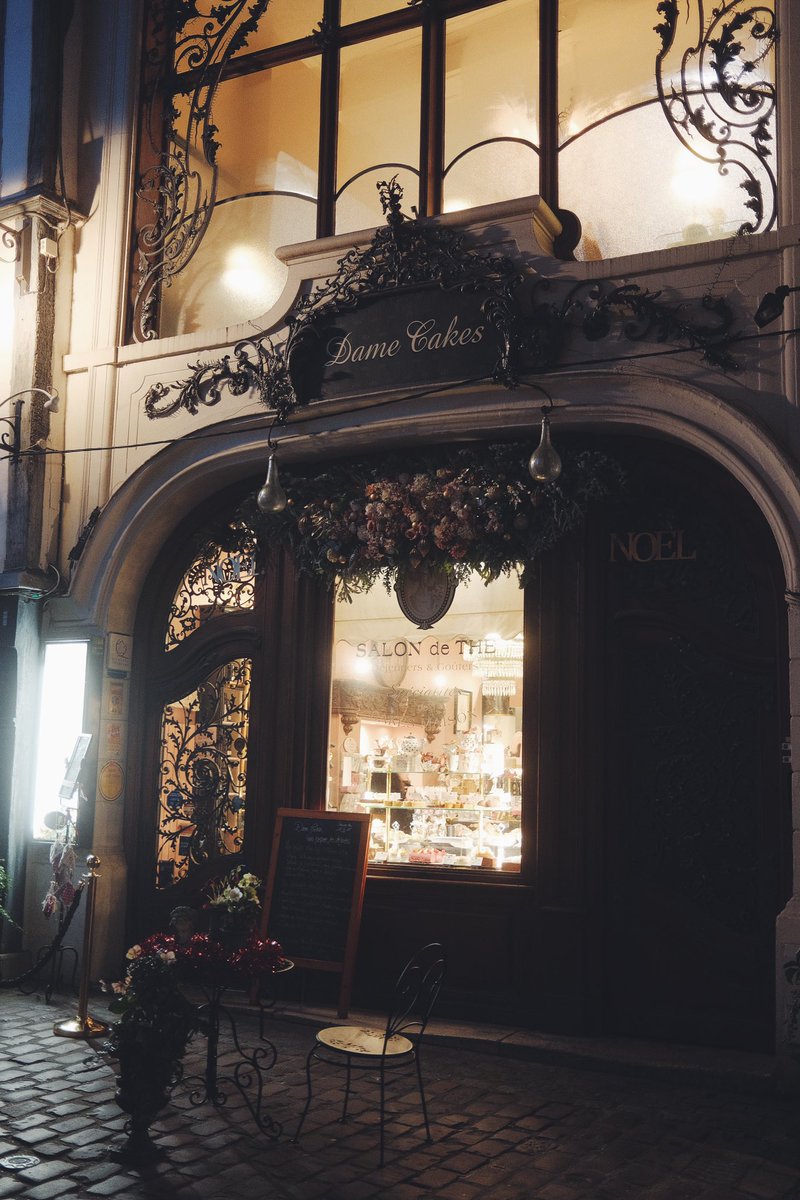 vtr_joe's tweet photo. Le charme des ruelles de Rouen 🌙
.
.
.
.
#rouen #night #ruelle #Christmas #normandie #rouenbynight https://t.co/fpJ57Mpq9T