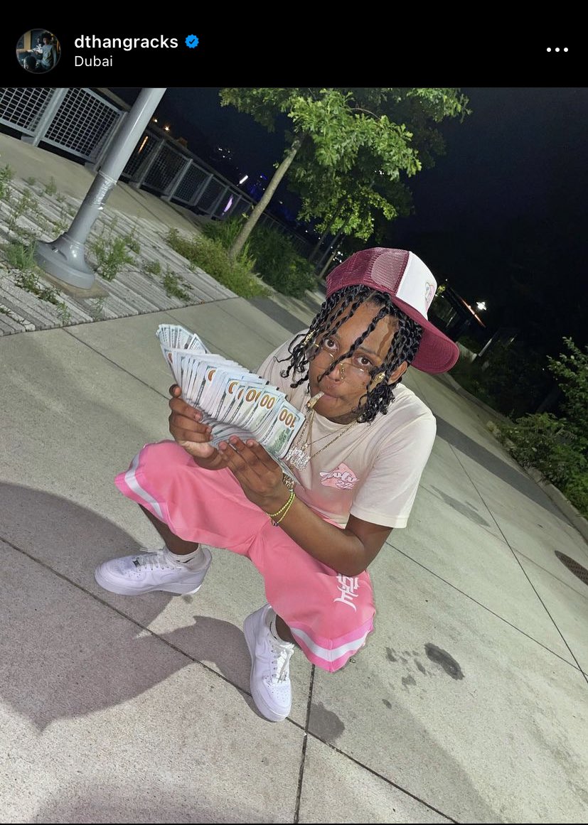 do_bloco7003's tweet image. 🚨Colaboração:
Rapper do Bronx,NY Dthang (YGz/💚🅱️🐰) diz que tem músicas vindo com participação do Rapper Londrino Central Cee e com o Rapper da Filadélfia OT7 Quanny. Dthang está previsto pra ser solto dia 8/01/2024 e sua saída vai barulhar NY.
#FreeDthang #CentralCee #Onlyfans