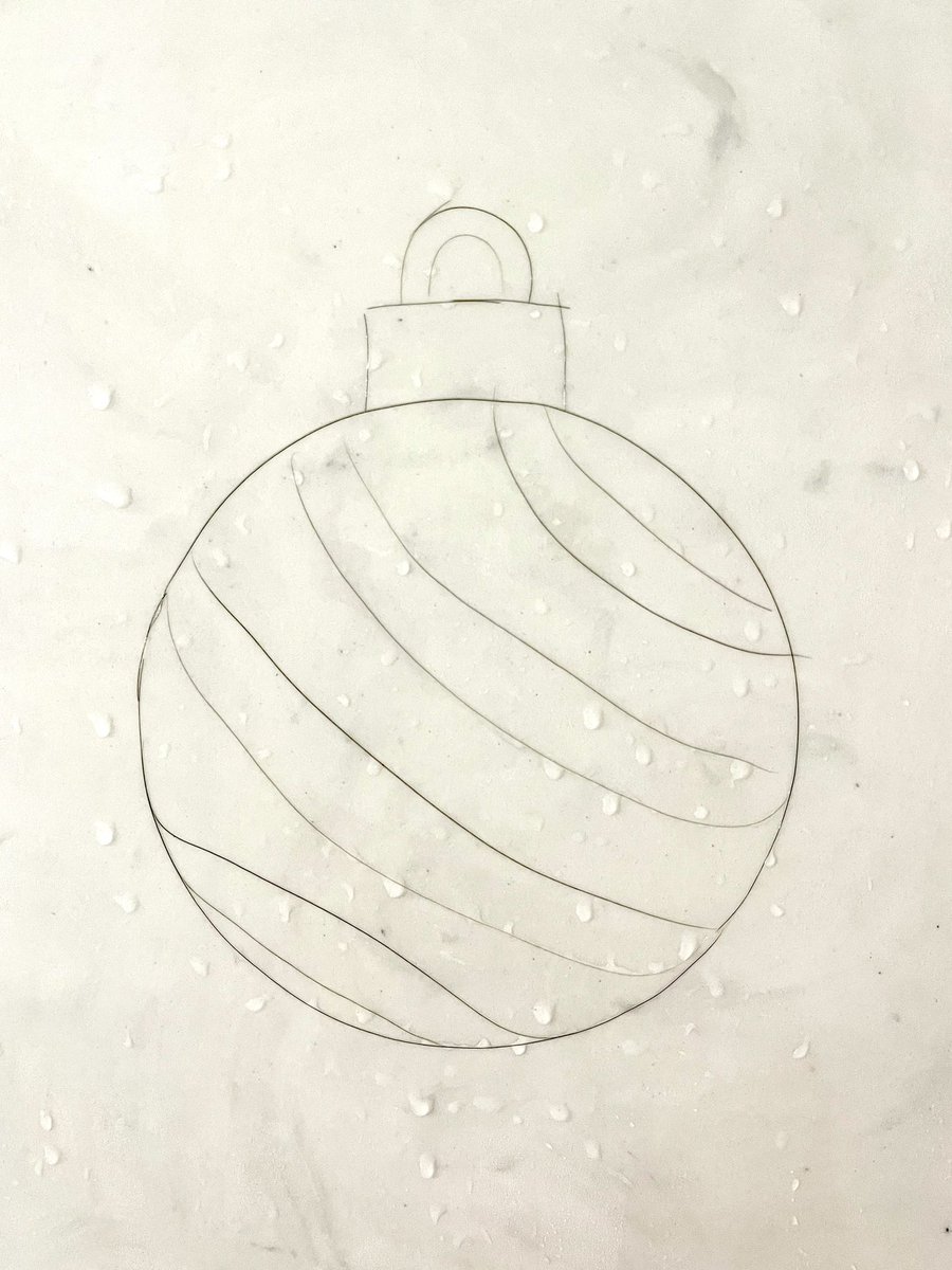 Wishing you all the happiest of holidays and a very merry Christmas. 🎄Shower Hair Masterpiece #570. “Ornament” #ShowerHairMasterpiece