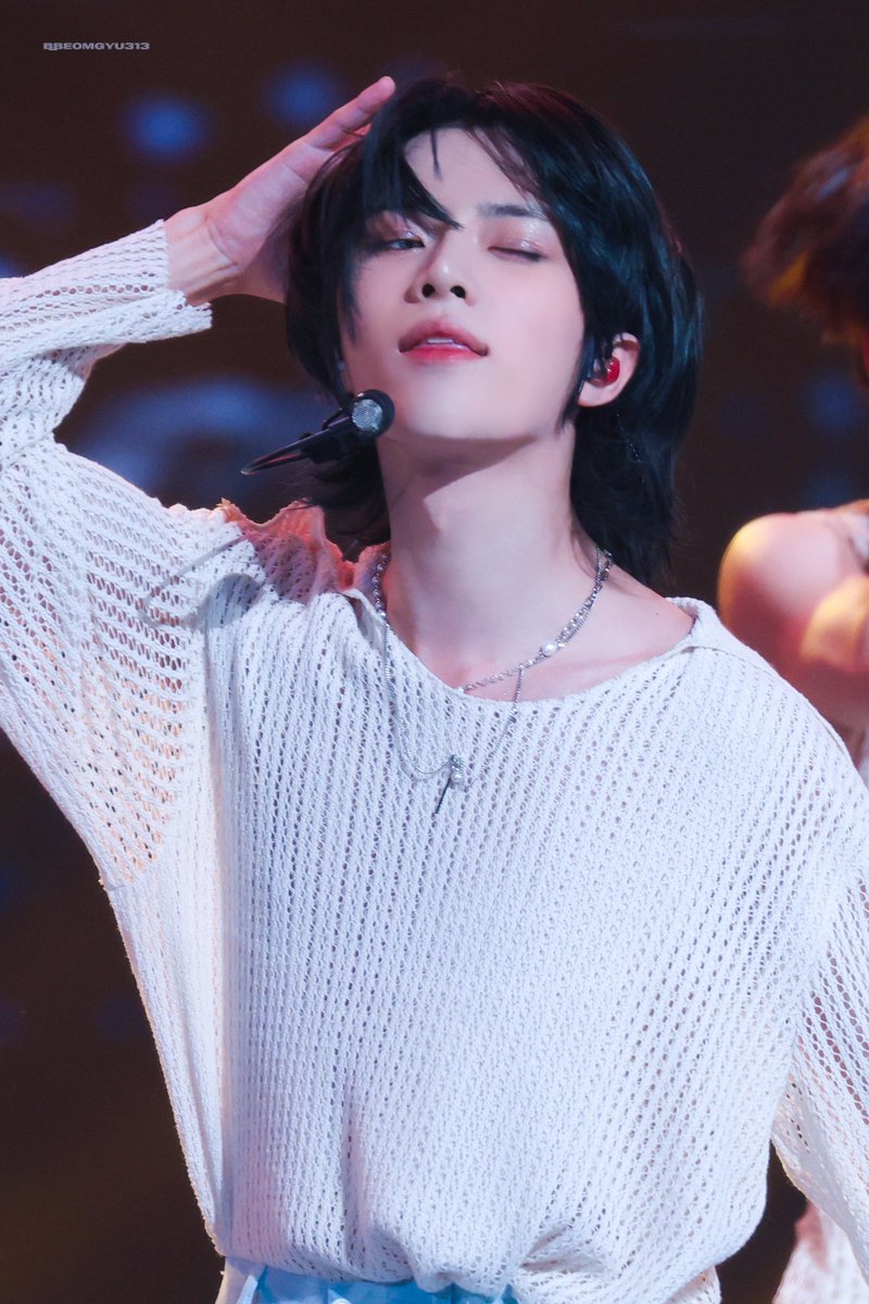 B_Beomgyu313's tweet photo. 231215 #BEOMGYU #범규 #TXT
오늘도 잘할거야 ⋆.*ೃ✧ https://t.co/ouReQ419Aj