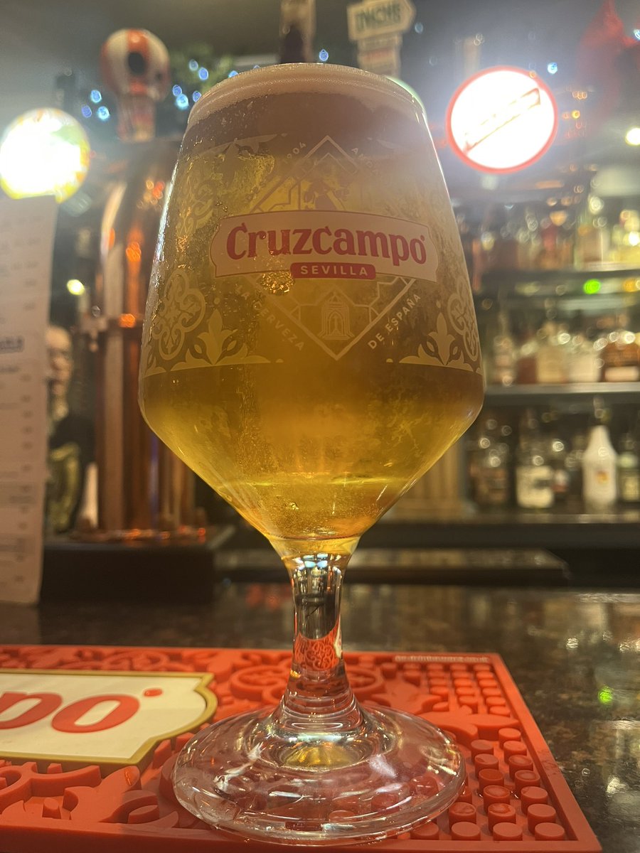 Sean_mahon22's tweet photo. @PintsBeauty All day long 🍻 https://t.co/s9gzBe0RYN