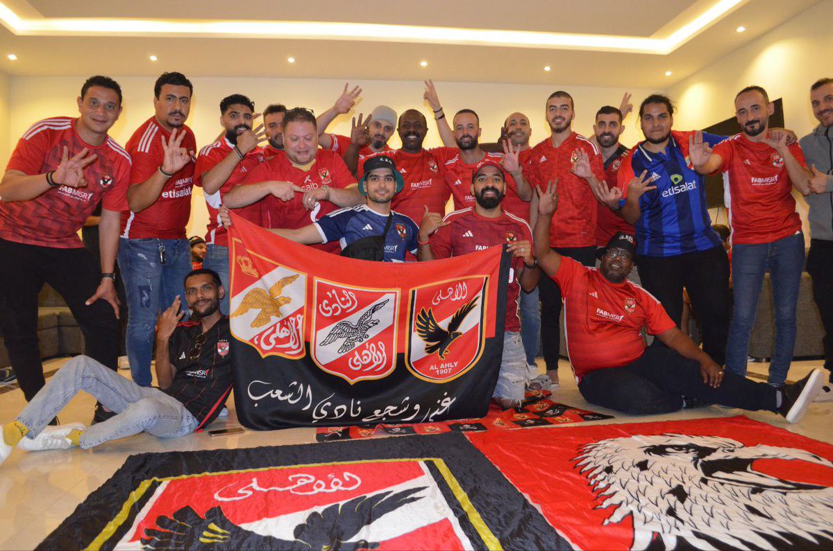 k22eg1's tweet photo. والله وحشتونا كلكم يا رجاله ❤️ احلى ايام قضيتها مع الرجاله دي في رحله كاس العالم للانديه في جده ❤️ https://t.co/Mo3KOnnfR1