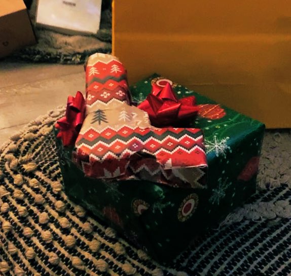 elviggity's tweet photo. @CoolSeanDotCom Thanks for the gift!!! LOVE Cheesecake Factory https://t.co/5hMc8mgEwj