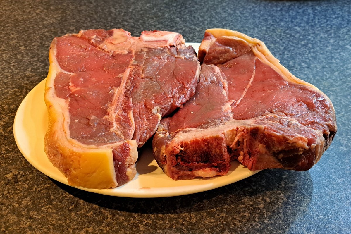Traditional Christmas Eve
T-Bone steaks.