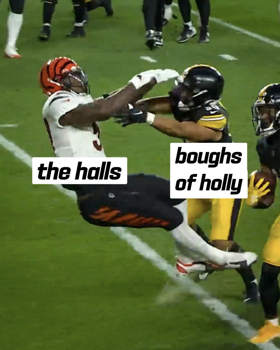 Deck the halls 🎶

#ProBowlVote <a href="/Nunless2/">Jaylen Warren</a>