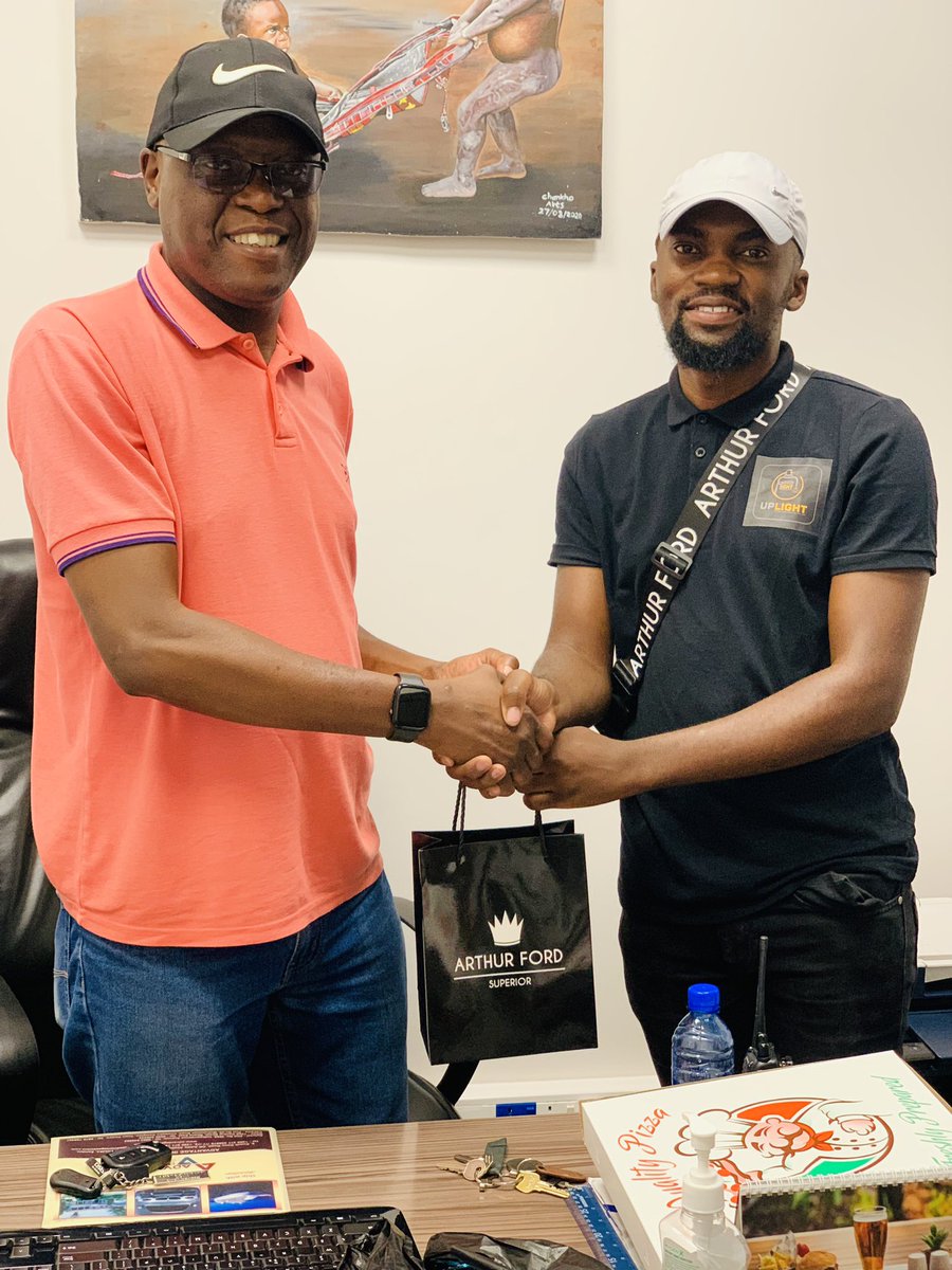 Transforming the art of hospitality with every spritz! Uplight Fragrances graced Garden Court Hotel Kitwe Zambia as we presented our olfactory masterpiece to General Manager Mr. Nsenje. Scents that light up your day😉