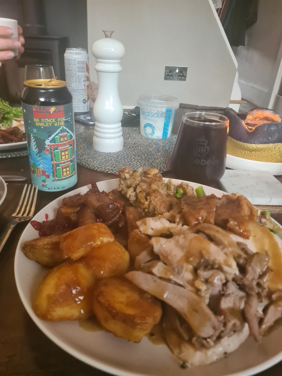 Logan Oliver tweet media