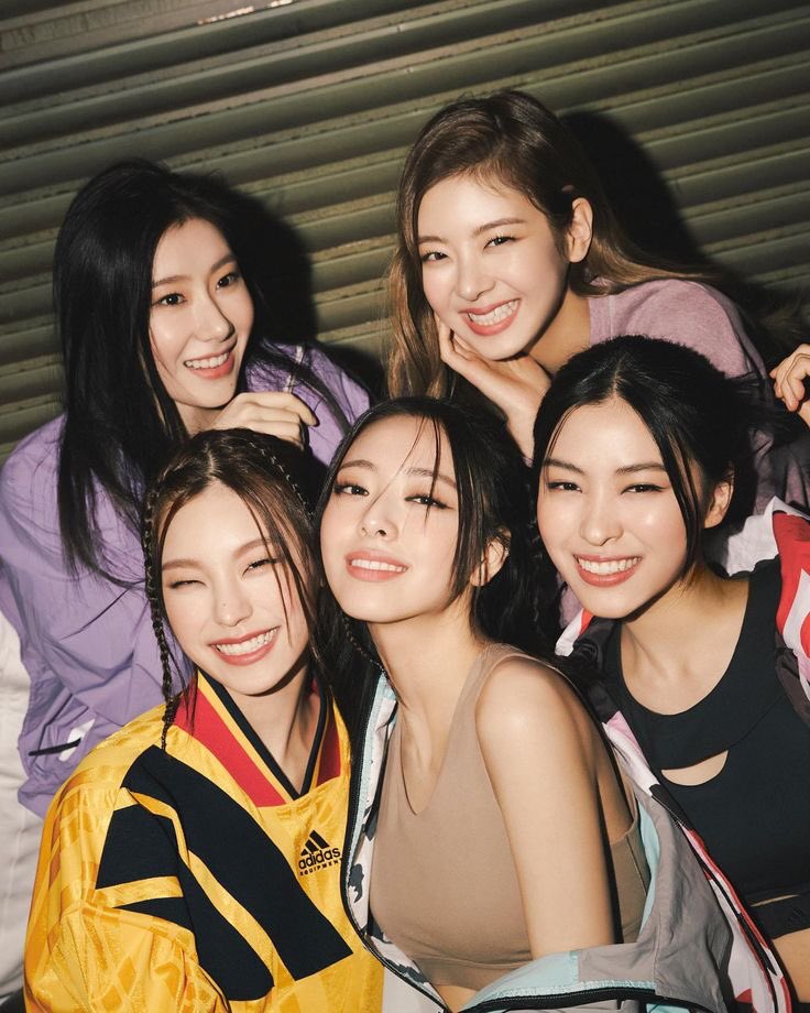 WEDHUSxKENTIR's tweet photo. pilih member itzy https://t.co/Ntwmifn6ep