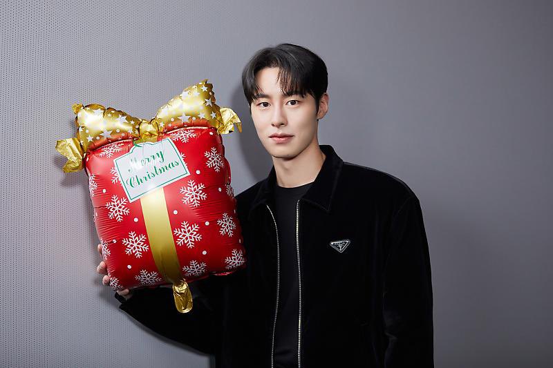 𝐇𝐀𝐏𝐏𝐘 𝐌𝐄𝐑𝐑𝐘 𝐂𝐇𝐑𝐈𝐒𝐓𝐌𝐀𝐒🎄