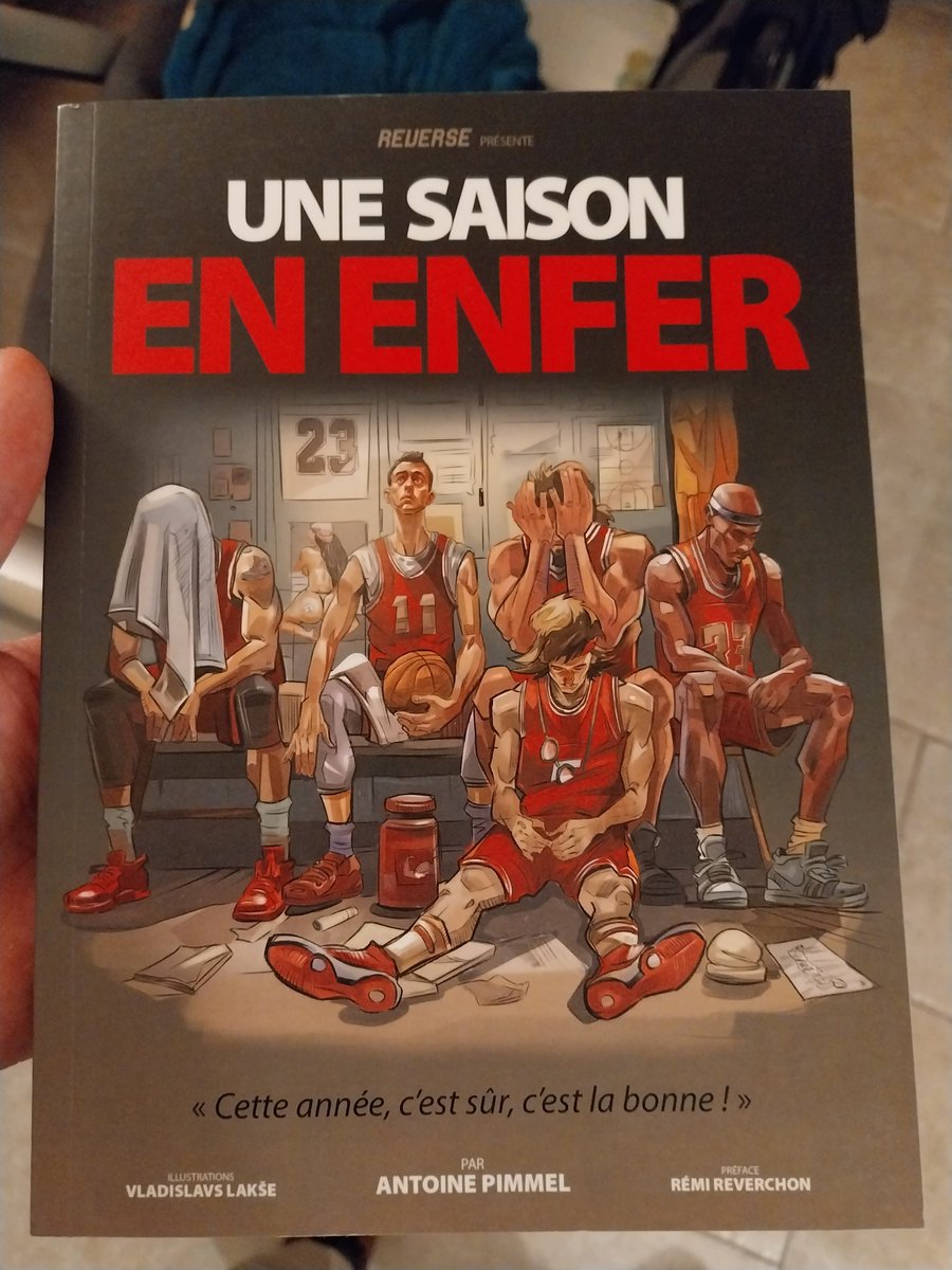 Pas de fausse note pour cette saison des cadeaux. Ma tendre moitié vise juste ❤️ (faut dire que j'avais fait du lobbying 🤣) 
<a href="/REVERSEMAGAZINE/">REVERSE</a> <a href="/AntoinePimmel/">Antoine Pimmel</a> <a href="/MamouShai/">Shaï Mamou</a>