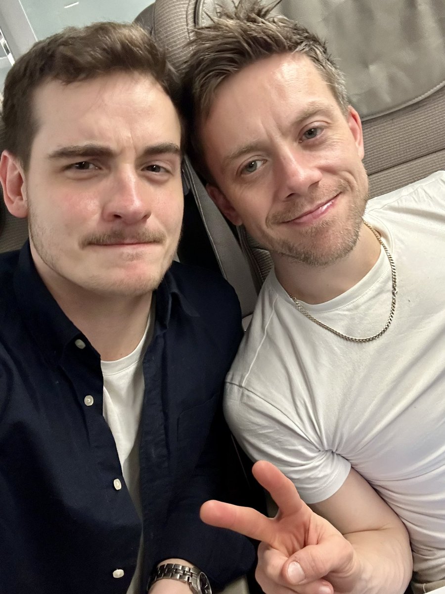 Owen Jones tweet media