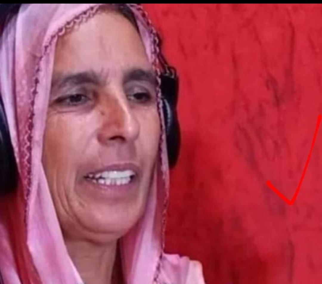 Jean17696307's tweet photo. @RubikaLiyaquat @anuragspparty 😂😂👇 https://t.co/ihTrkvgwXP