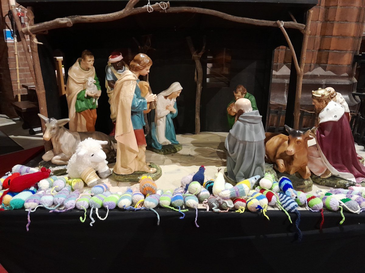 Lovely time at St.Peter's Leigh, Crib Service.  The Manger Mice &amp; Abigail the Lamb are waiting in great anticipation for the arrival of Baby Jesus.  Peace, love  &amp; Christmas blessings to all🙏😇