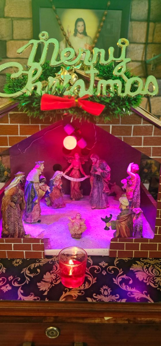 shajutomy's tweet photo. Wishing you a joyous Christmas filled with love and warmth. May the upcoming year bring you good health, happiness, and prosperity. Here's to a wonderful 2024. ✨️ 🎄 🇨🇽 🎅 🌲 🧑‍🎄 https://t.co/PLrUVRgHml