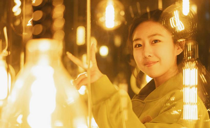 Reductress's tweet photo. Nice! Woman Uses Sixteen Lamps in Lieu of One Overhead Light: https://t.co/Kg7ArlDQ1R https://t.co/C4tJUUyVCC