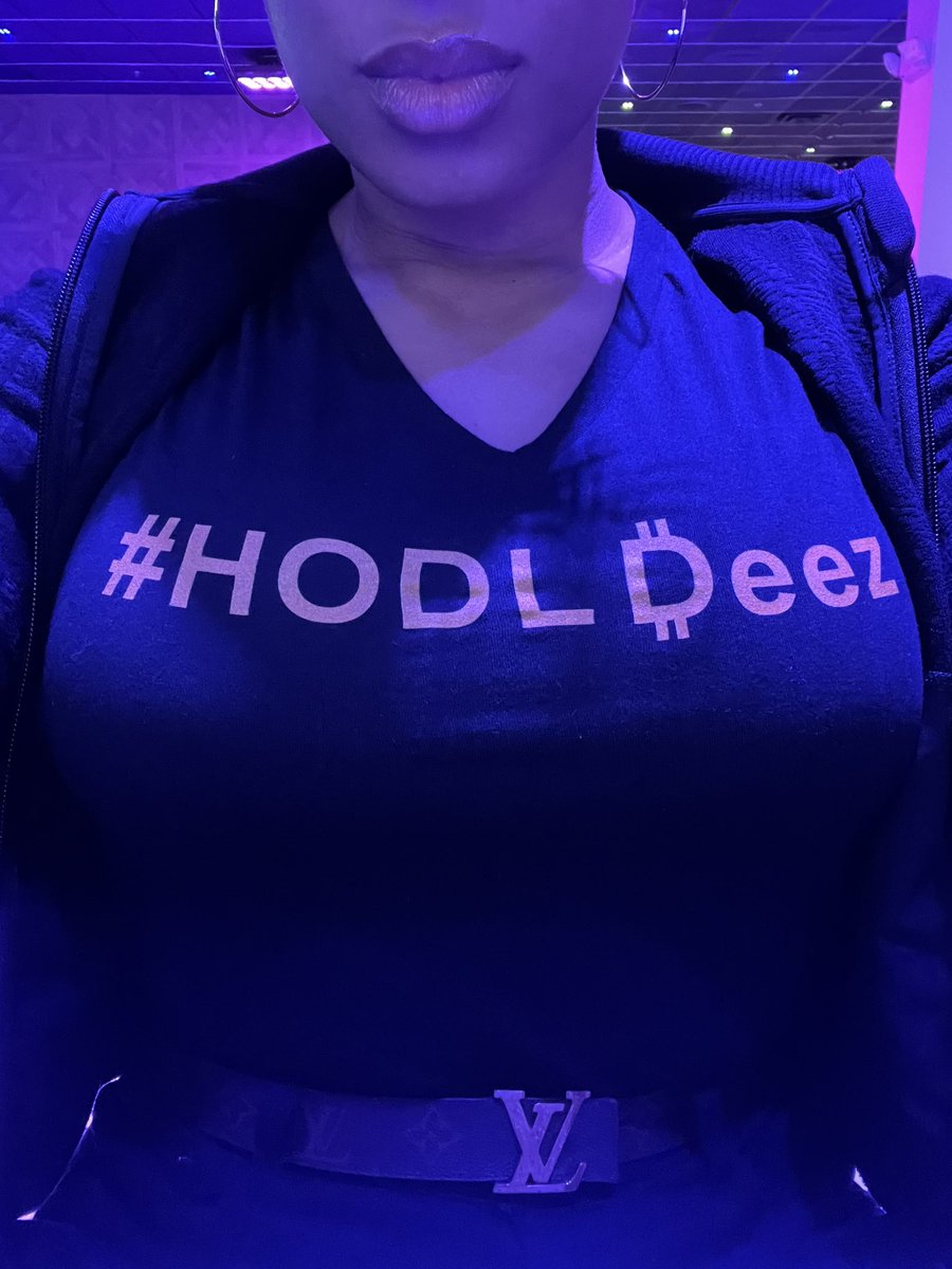 BigCoinCrypto's tweet photo. Tis the season!! ⛄️❄️☃️ Register now for your free BTC wallet with unlimited ZERO transaction fee to send 🤑 Get Swaggy for the holidays with Keep It Crypto merch!! 😎
CLICK THAT LINK!!
https://t.co/13UlK7lrgh
#KeepItCrypto
#Bitcoin
#Register
#Play
#Win
#Refer
#GetPaid https://t.co/ArrIJlHQ8A