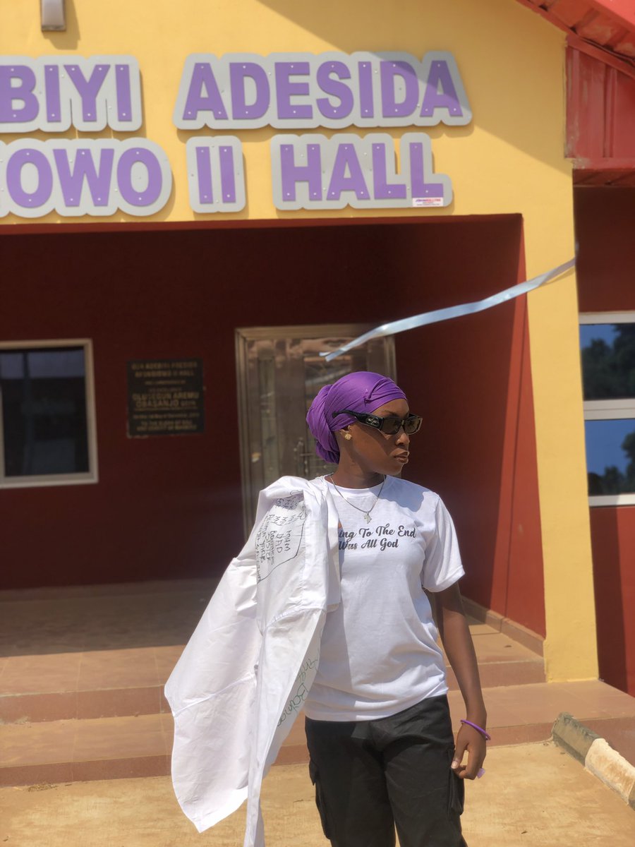 phenomenal_ng's tweet image. Yesterday, the welder girl signed out of the Federal University of Technology Akure🤭😌

6 years of God’s faithfulness in my life!!

In partial fulfillment of the award of B.ENG Metallurgical and Materials Engineering!!
#FUTAkure    #FutaBro
#InvictaClass22     #Engineering