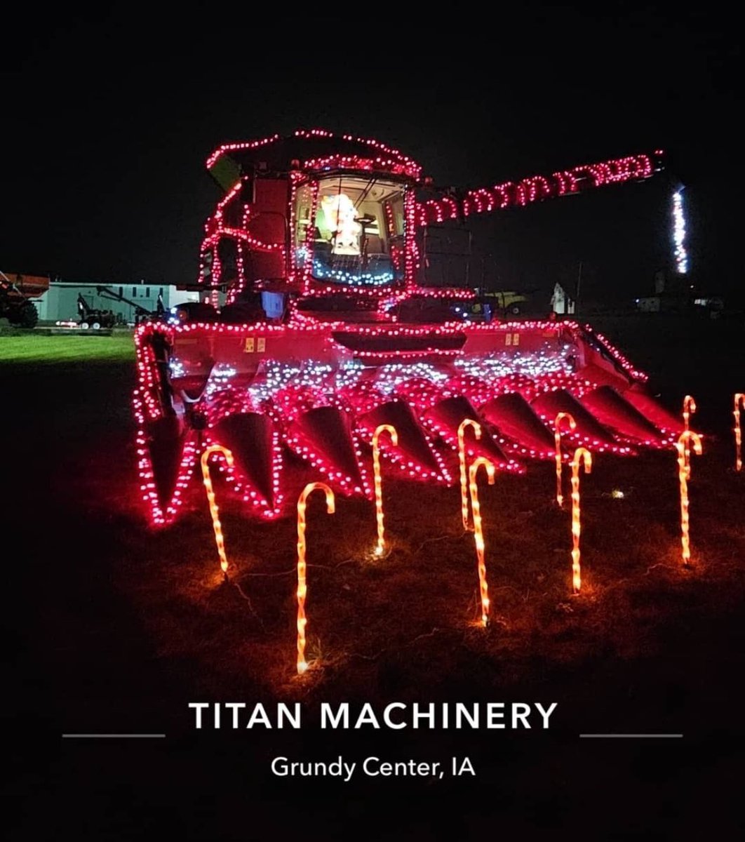 Nobody: 

Iowa Christmas: