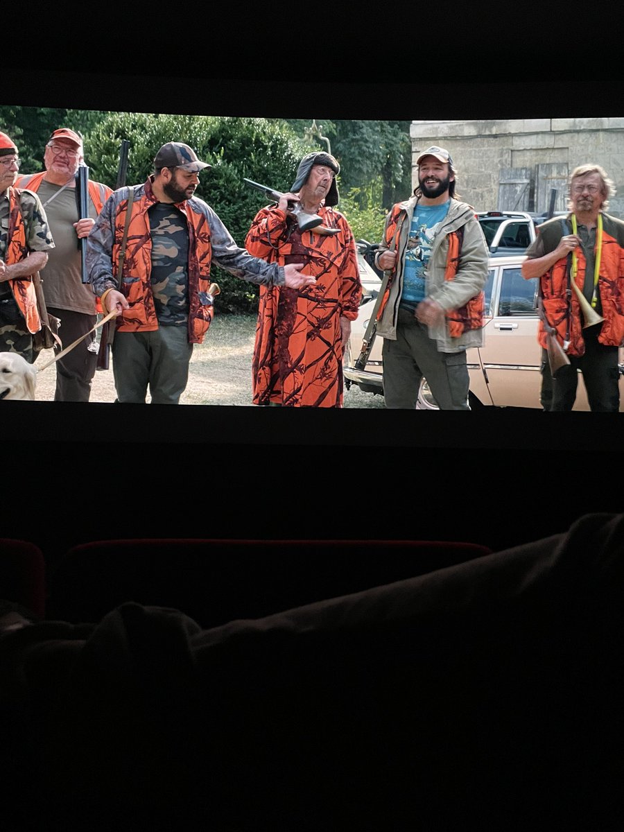 Khazarza's tweet photo. 43 günə 16 filmə baxmışam. Now on #chassegardée https://t.co/L6ylcBlYVD