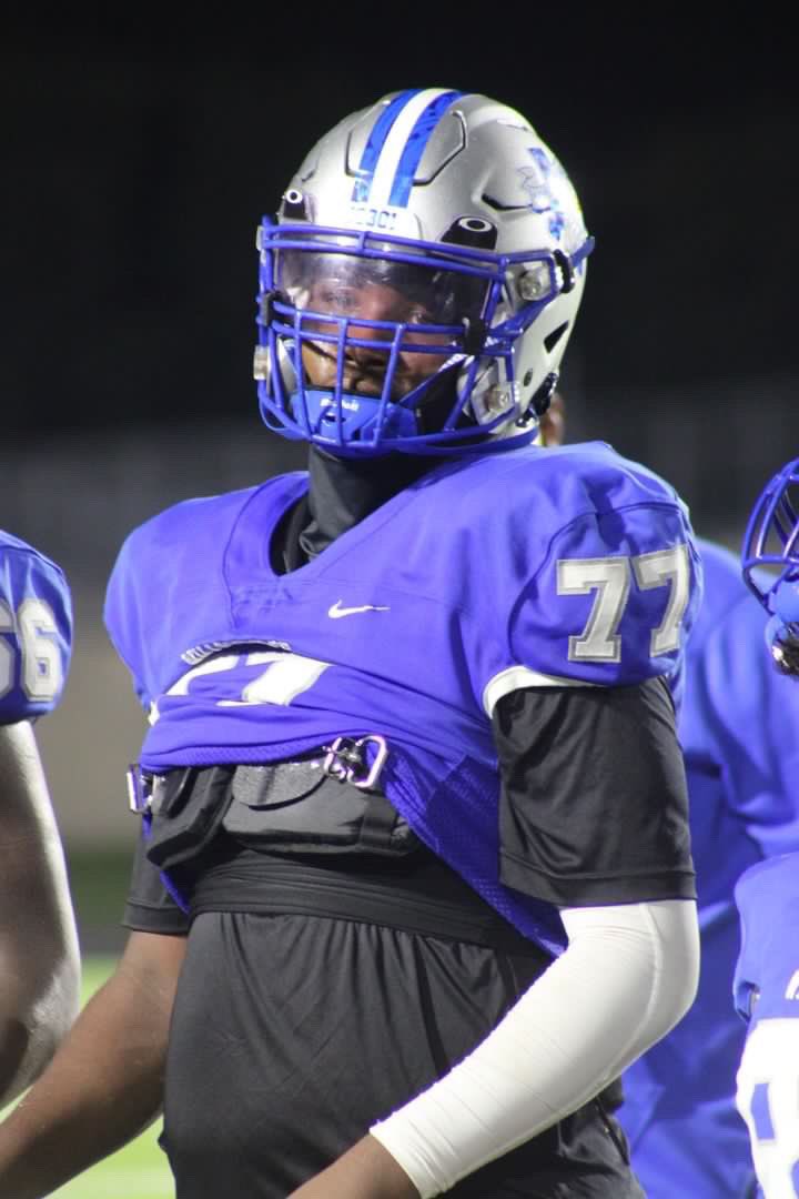 Blessed to see 16 today 💙💯