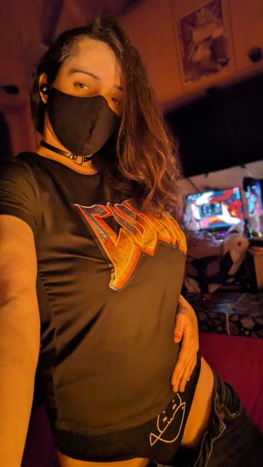 Merry Christmas eve boys ~ 💙 https://t.co/BYfyAEFIYd<a href="/tag/femboys"class="tags"><span>#femboys</span></a>