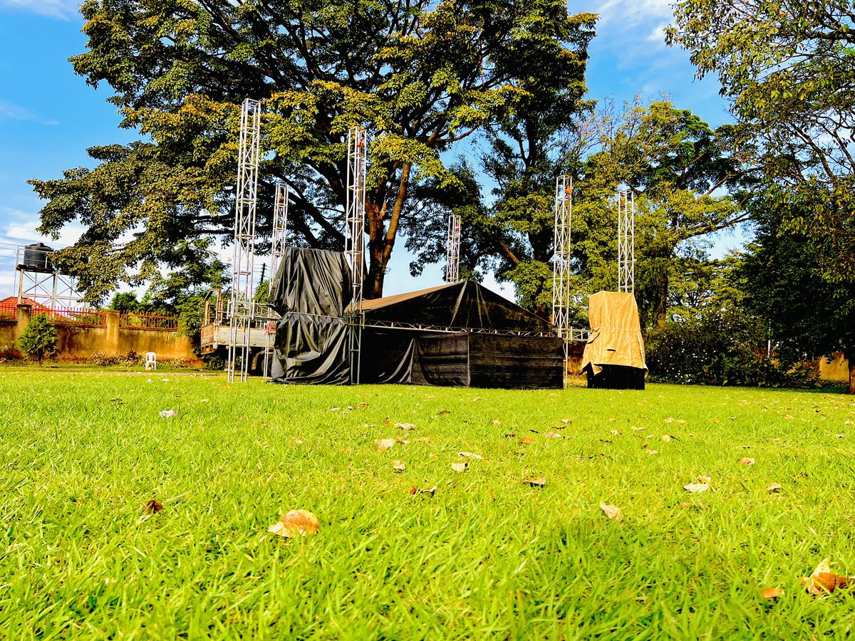 Spraggapromo's tweet photo. #KiddyFace Stage Setting UnderWay…
Don’t Miss Out On The Best Gospel Concert Tomorrow At @AcholiInnHotel Gulu Christmas. Fee 10K General.
• @Spraggapromo
• #GenerationforJesus https://t.co/m4E6PomcMC