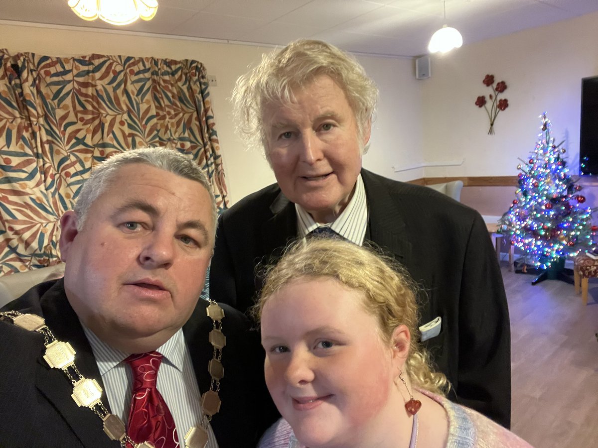 Rhodri Jones tweet media