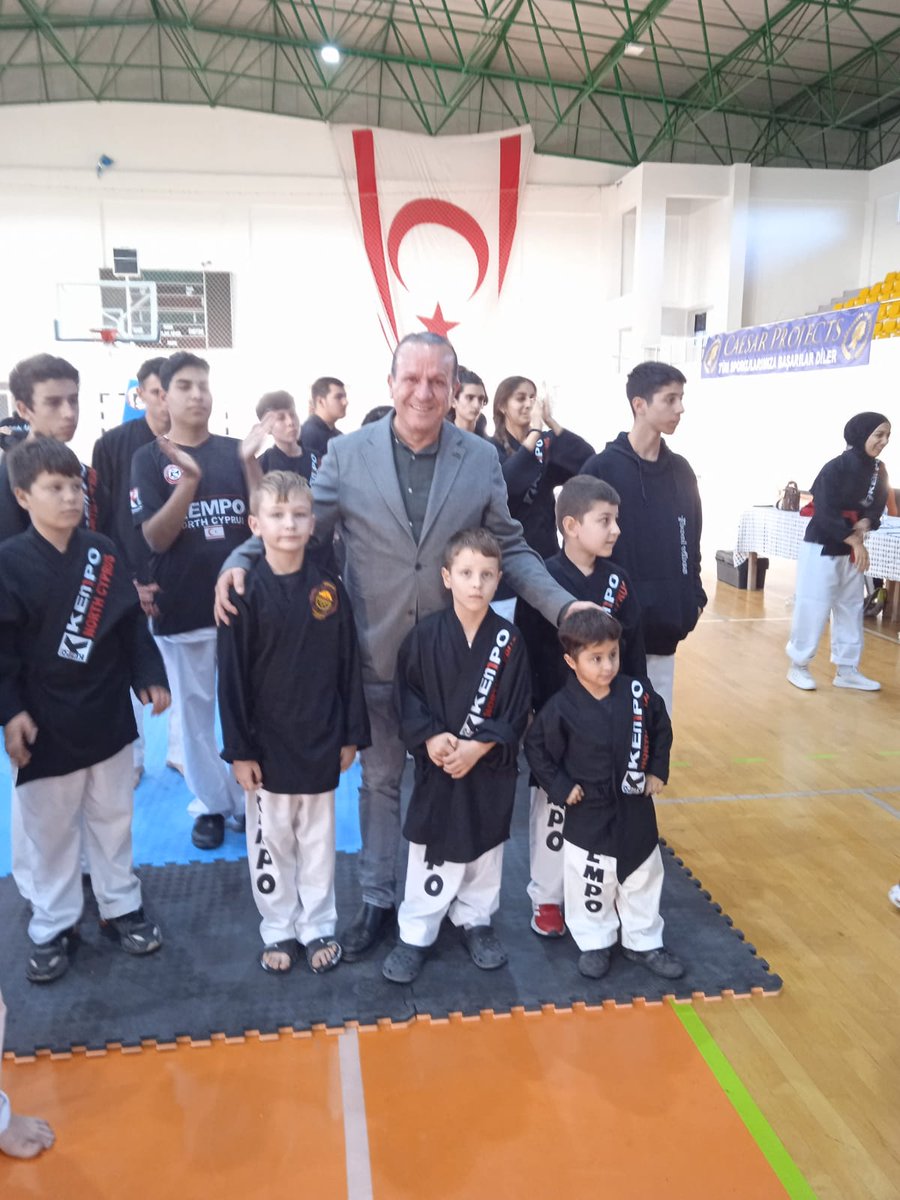ataoglu_fikri's tweet photo. #KKTC #Kempo Savunma Sporları Federasyonu tarafından İskele Doktor Fazıl Küçük #Spor Salonu’nda düzenlenen Kempo 2. #CahitBozatlı anı Şampiyonası’ndayıdık. Başta katılım sağlayan sporcularımız olmak üzere şampiyonayı düzenleyen herkese teşekkür ederim.
#KuzeyKıbrıs #VisitNcy https://t.co/6VbemFGKqF