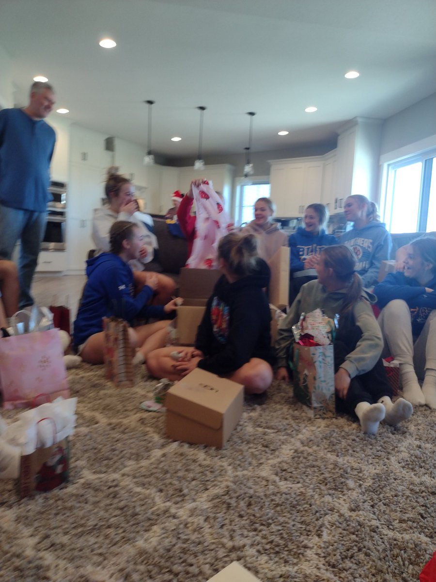 PBL Lady Panther Basketball tweet media