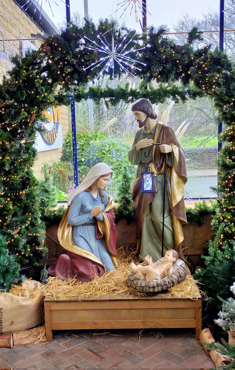 May God bless you and let this #Christmas season bring comfort and joy to you and your family. @SChadTollerLane @polly_speight @AndyBowerman @GoldieChrisG @Bfdcathedral @AndyJolley1 @toby_howarth @bradfordwest_ @BishopWakefield @andrewclarkebd