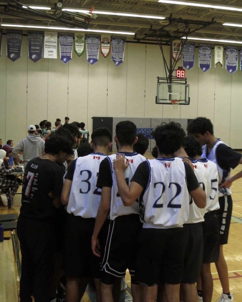 The senior boys' basketball team perform outstandingly on the court by working together and communicating with each other, coaches leading by example. Congratulations on your wins and good luck in the New Year!