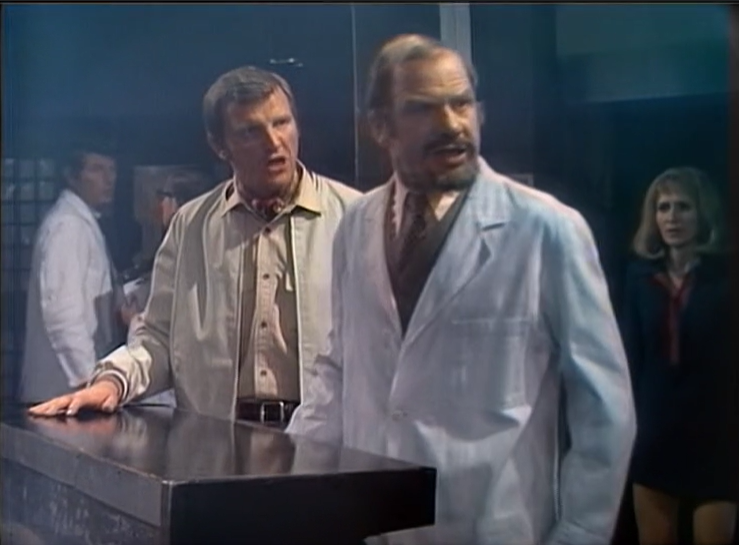 DWUDatabase's tweet photo. The original premise of this story (without the Parallel Earth elements) would have essentially been a replay of #FuryfromtheDeep. The interplay between Stahlman/Robson, Petra/Harris, Greg/Van Lutyens and Gold/Jones is pretty much beat for beat the same #DoctorWho #Inferno https://t.co/IUU5YA7yt0