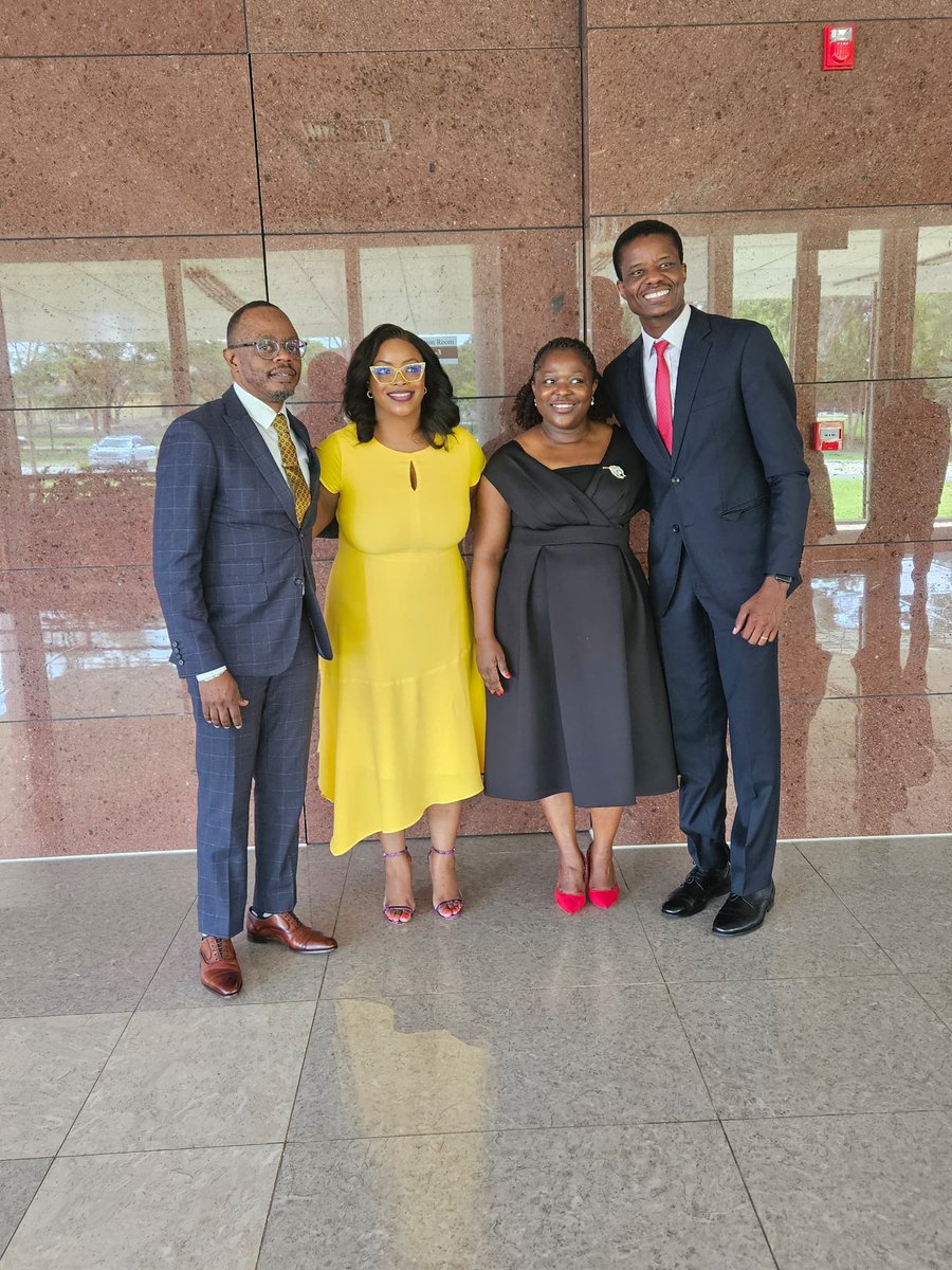 BruceMsidi's tweet image. I’m grateful to Pastor Z, Mrs. Z, and @gracecityzm for the wonderful fellowship. Witnessing God’s work was uplifting. I’m super excited about the great things that God will accomplish at Grace City!

Fantastic church!
Excellent ambiance!
Wonderful people!

#GraceCity
#Christmas