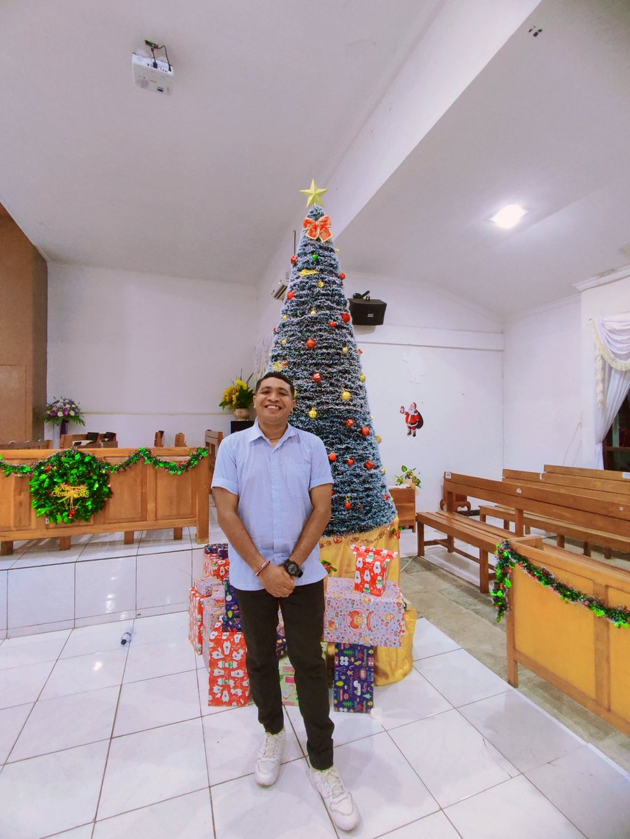 Gabriel_Ghaby's tweet photo. Merry Christmas 🌲 https://t.co/Fhp1AYIaBy