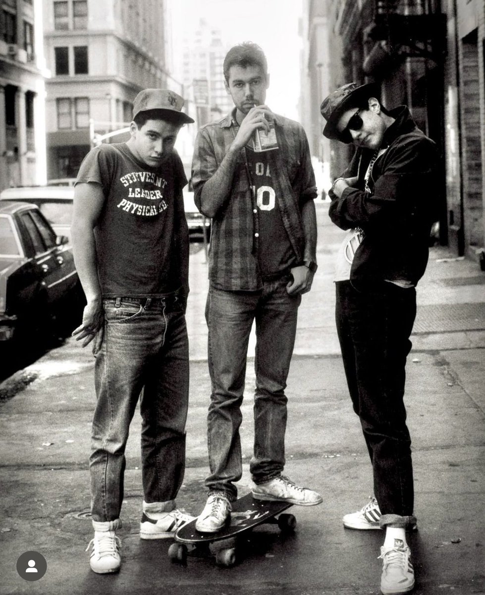 Omar Escobar tweet media