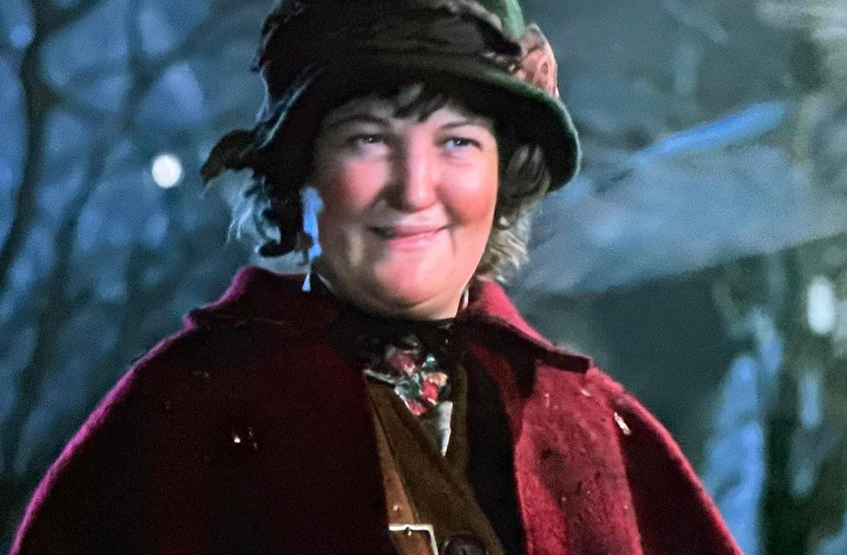 LFCKM05's tweet image. Watching Home Alone lost in New York and forgot Piers Morgan has a role in this film 😭